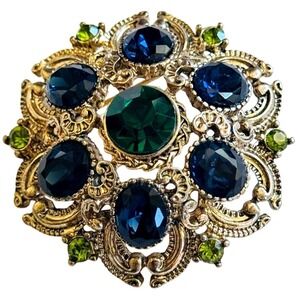 VTG Regal Brooch pin Signed Squire blue green Jeweled Rhinestone Gold tone Round